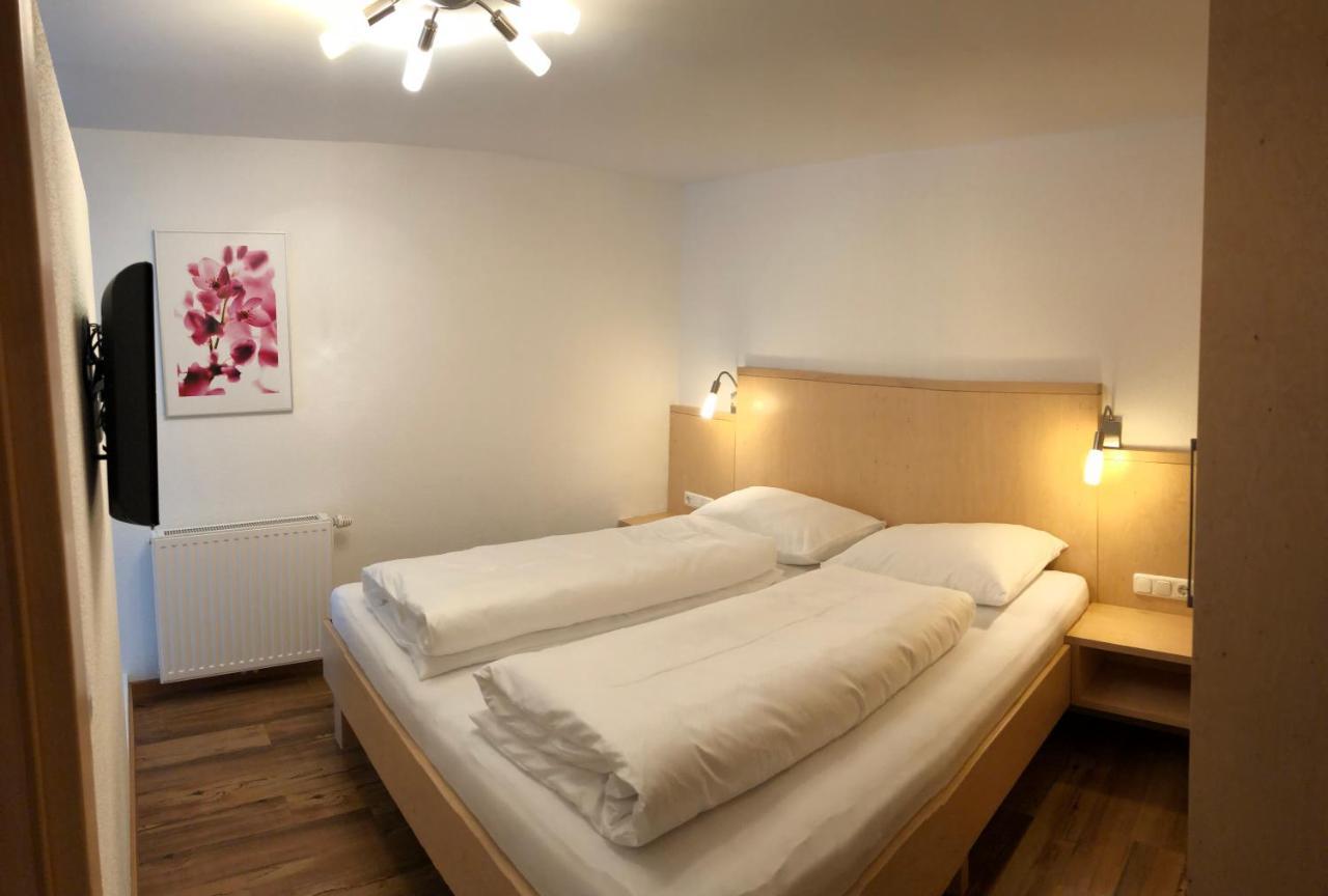 Hotel Garni Central - Zimmer - Studios - Apartments Kappl  Εξωτερικό φωτογραφία
