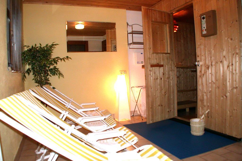 Hotel Garni Central - Zimmer - Studios - Apartments Kappl  Εξωτερικό φωτογραφία